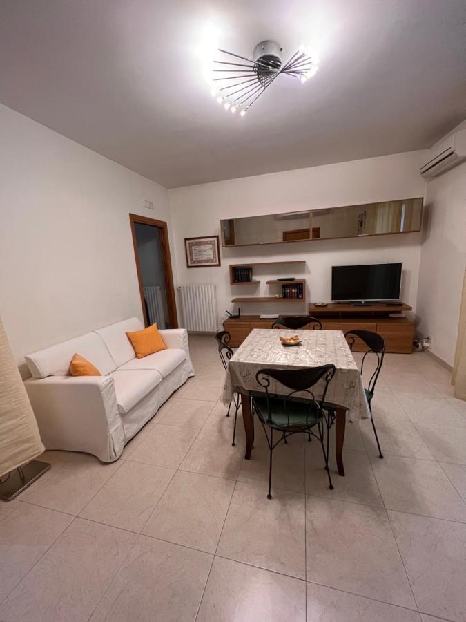 Appartamento Modugno Centro Exterior foto